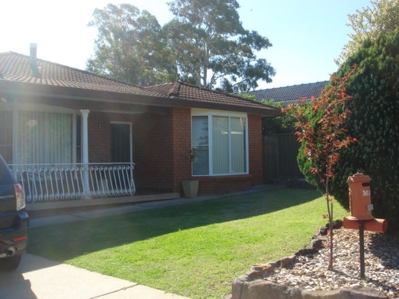 Edensor Park NSW 2176