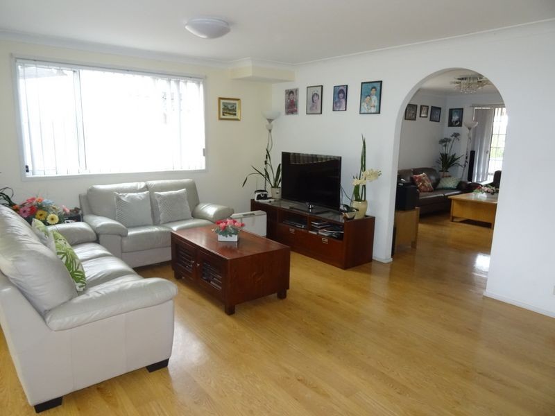 61 Rawson Road, Fairfield West NSW 2165