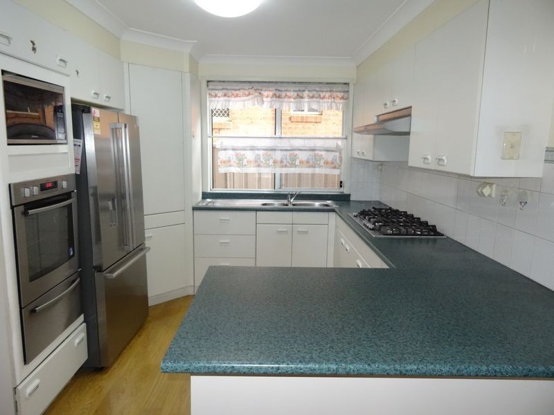 61 Rawson Road, Fairfield West NSW 2165