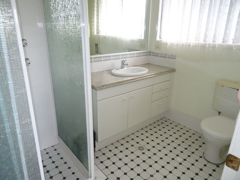 61 Rawson Road, Fairfield West NSW 2165