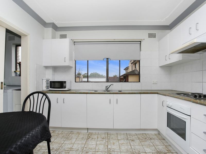 3/40-42 Wrentmore Street, Fairfield NSW 2165