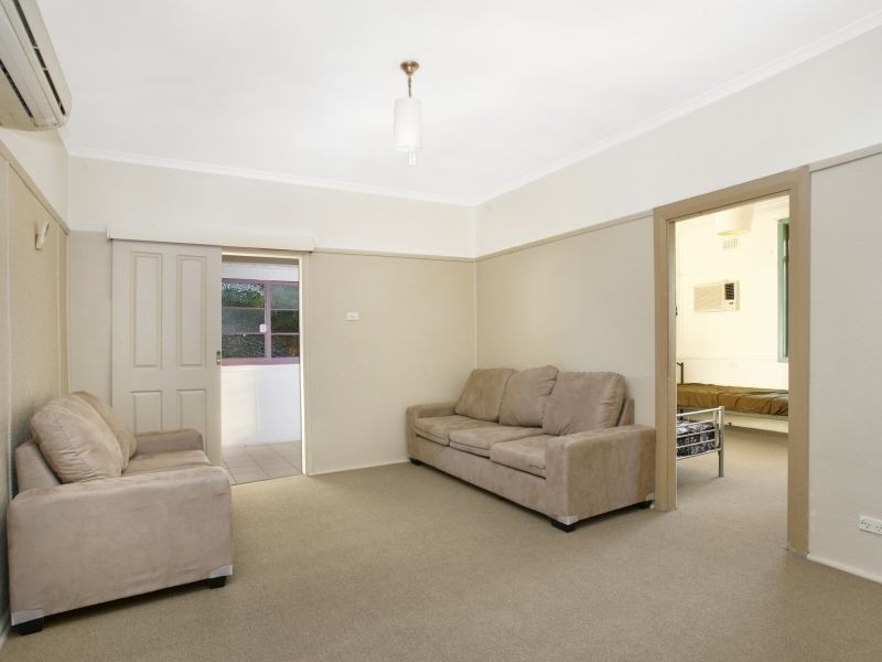 17 Riverview Road, Fairfield NSW 2165