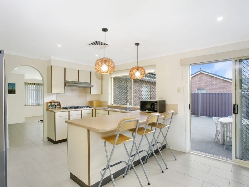 16 Jennifer Place, Smithfield NSW 2164