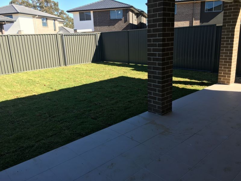 9 Islington Street, Leppington NSW 2179