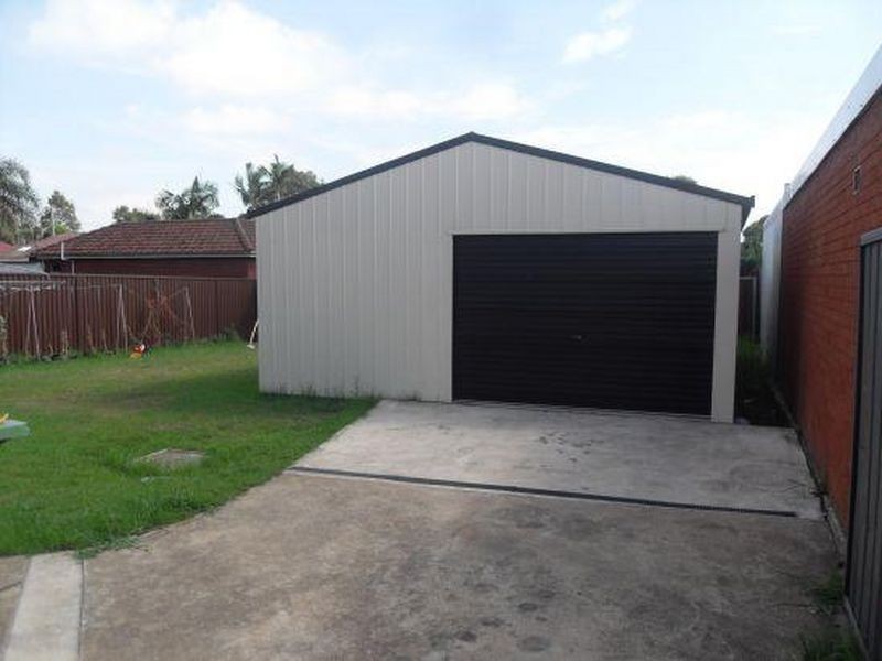 Fairfield East NSW 2165