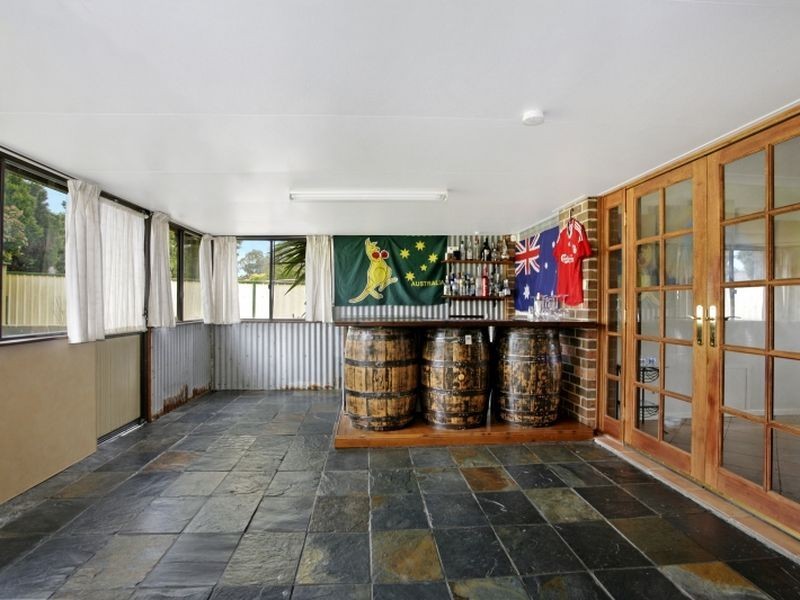 8 Caesar Way, St Clair NSW 2759