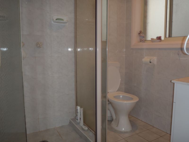 Edensor Park NSW 2176