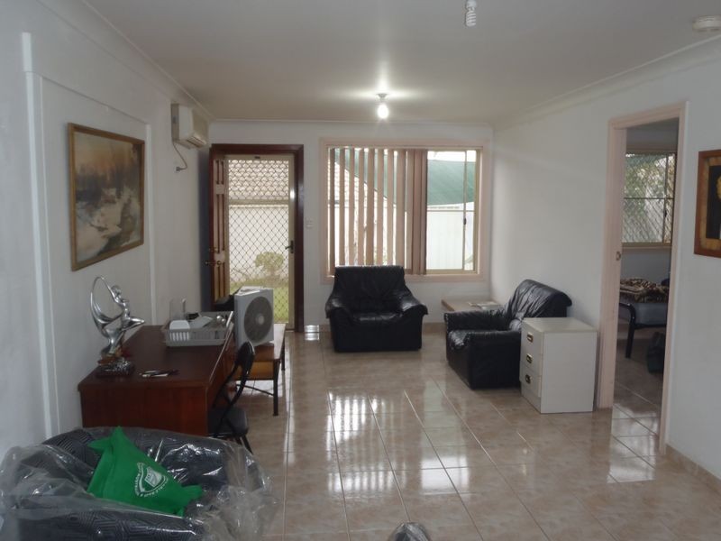 Edensor Park NSW 2176