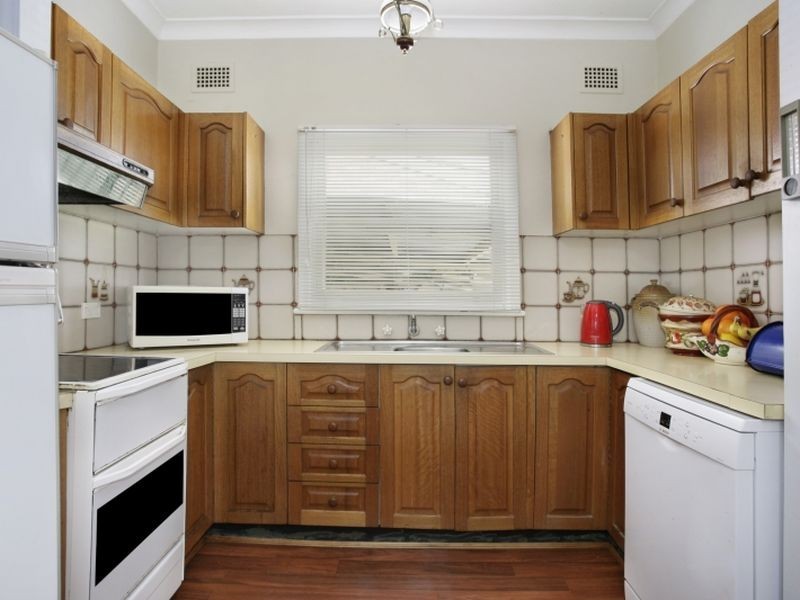 17 Moir Street, Smithfield NSW 2164