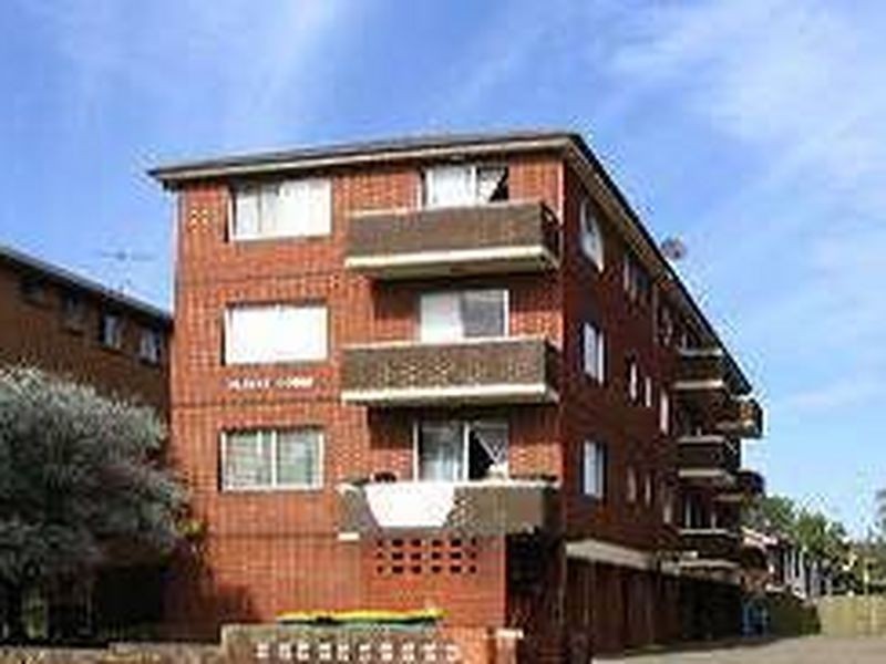 3/49 Station Street, Fairfield NSW 2165