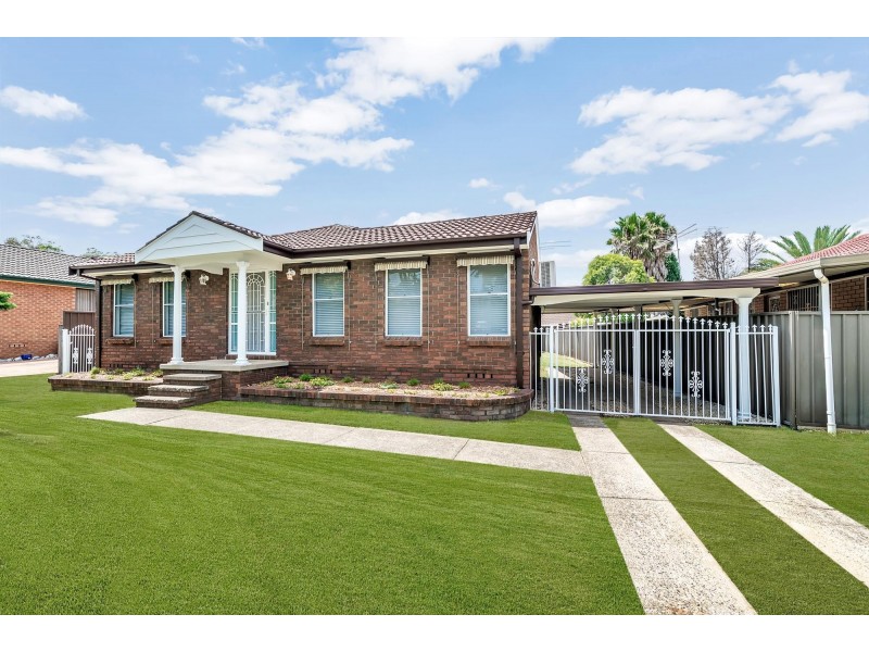 12 Walpole Close, Wetherill Park NSW 2164
