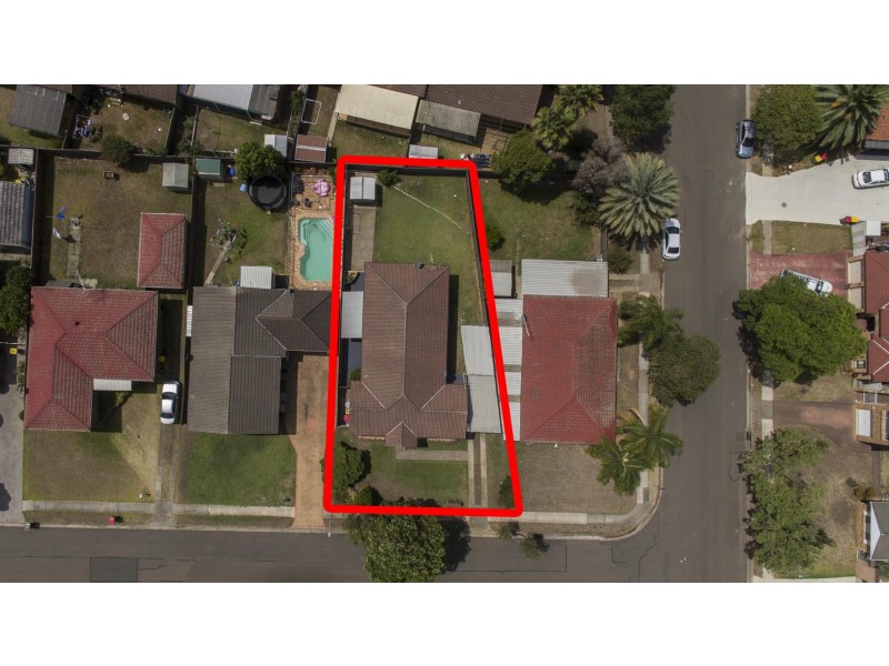 12 Walpole Close, Wetherill Park NSW 2164