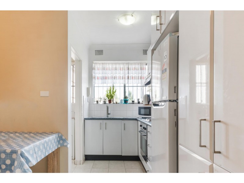 4/5 Carramar Avenue, Carramar NSW 2163