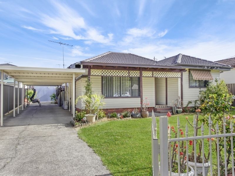 50 Nile Street, Fairfield Heights NSW 2165