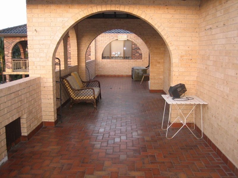 102 Bossley Road, Bossley Park NSW 2176