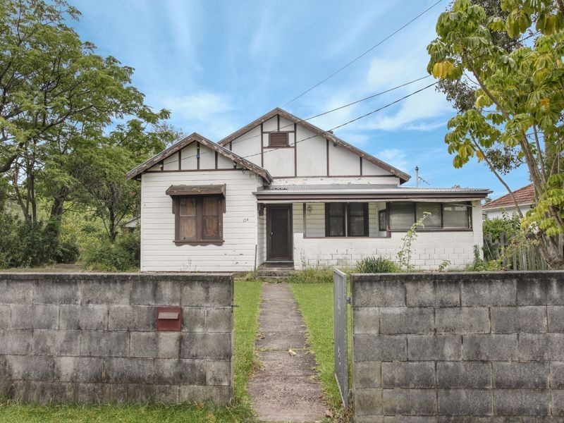 124 Nelson Street, Fairfield Heights NSW 2165