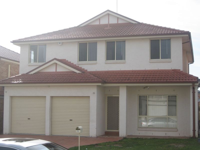 West Hoxton NSW 2171