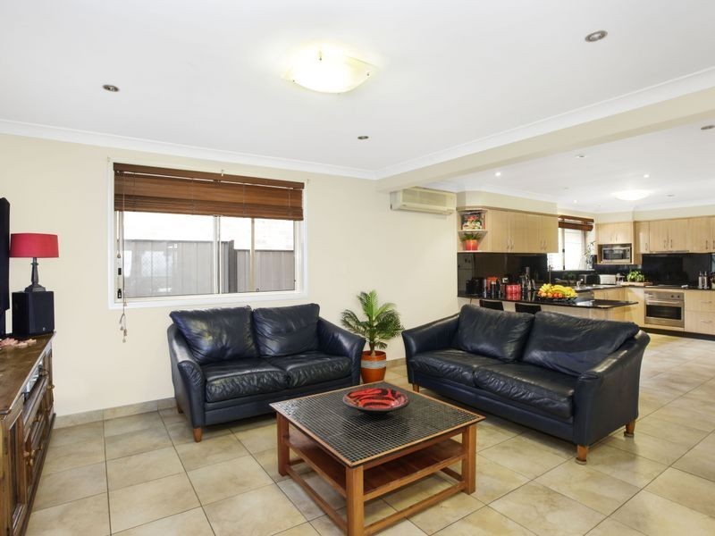 35 Ben Lomond Street, Bossley Park NSW 2176