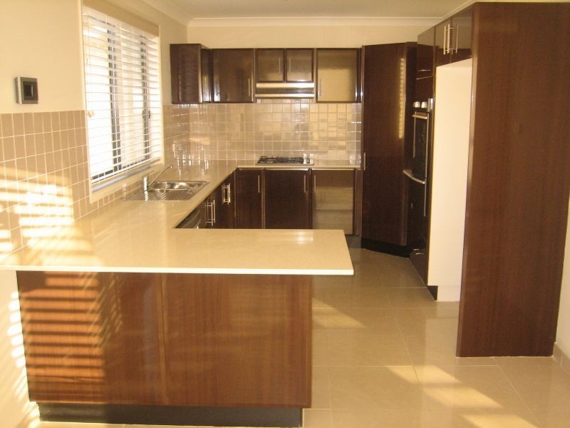 West Hoxton NSW 2171