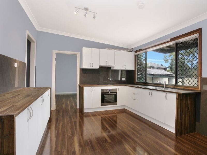 109 Amy St, Regents Park NSW 2143