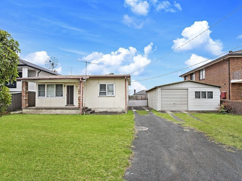 23 Charles Street, Smithfield NSW 2164