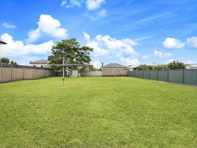 23 Charles Street, Smithfield NSW 2164