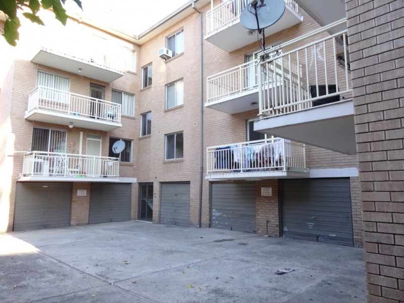 14/18 York Street, Fairfield NSW 2165