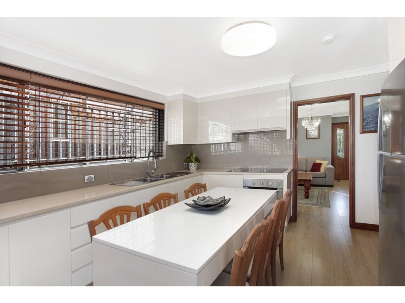 35 Kamira Avenue, Villawood NSW 2163