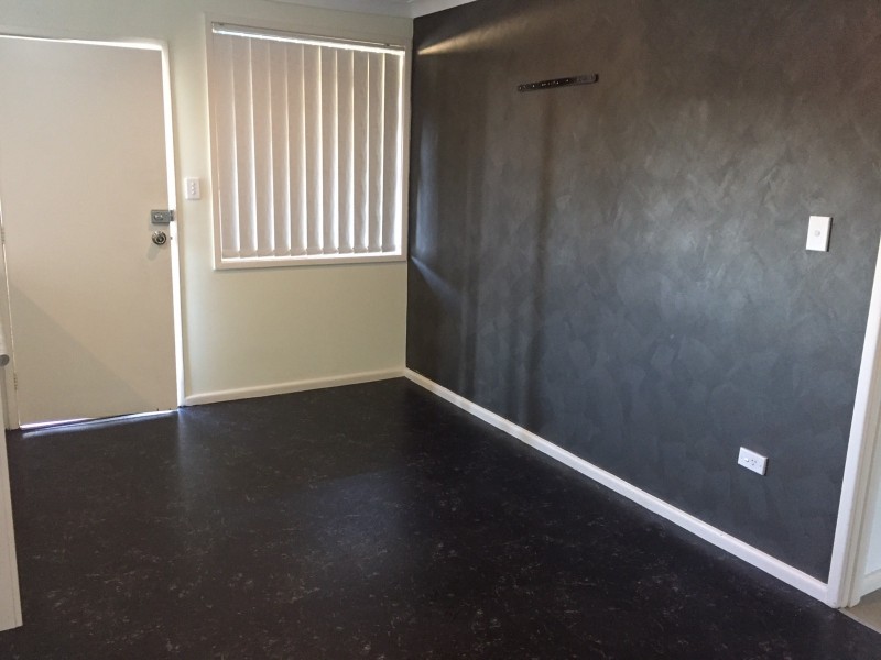 33 Brentwood Street, Fairfield West NSW 2165