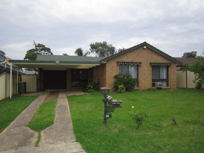 Greenfield Park NSW 2176