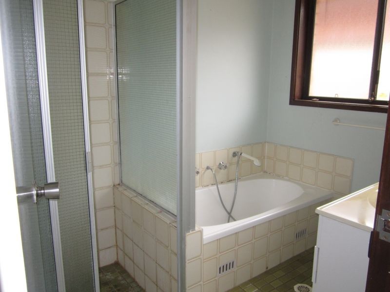 Greenfield Park NSW 2176