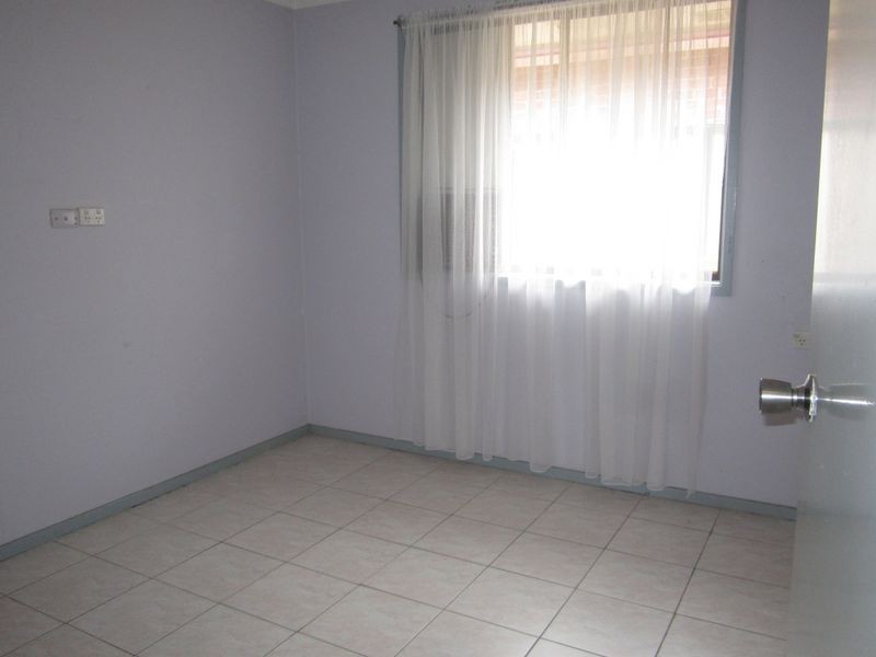 Greenfield Park NSW 2176