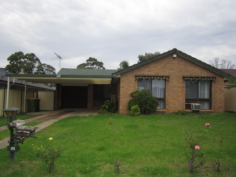 Greenfield Park NSW 2176