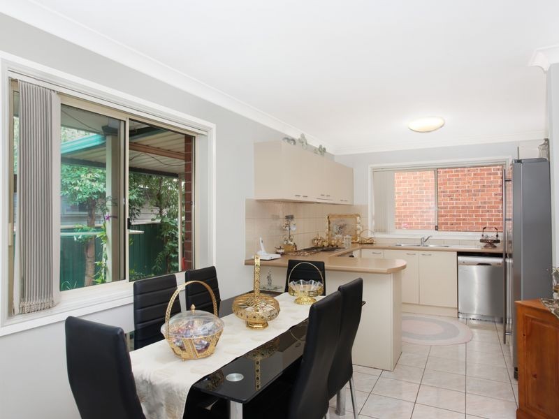 4/89 Oxford Street, Smithfield NSW 2164