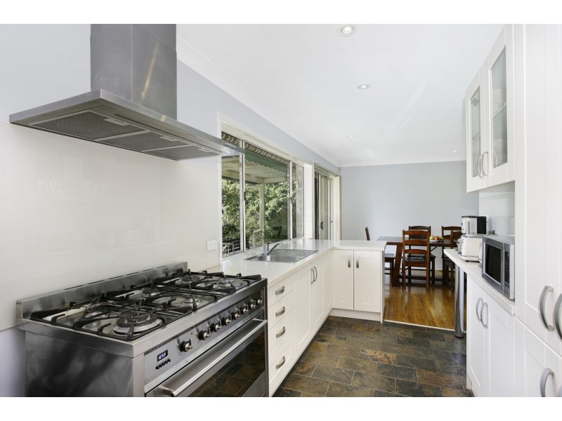142 Campbellfield Avenue, Bradbury NSW 2560