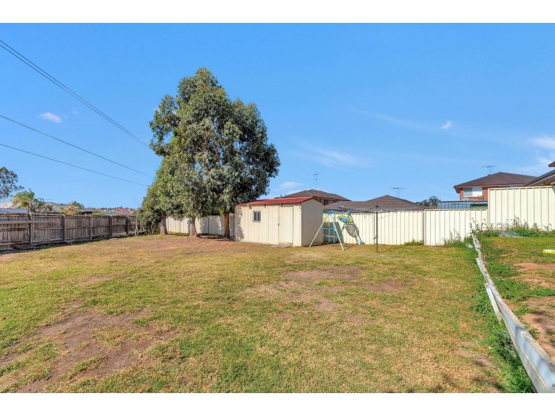 130 Second Avenue, West Hoxton NSW 2171