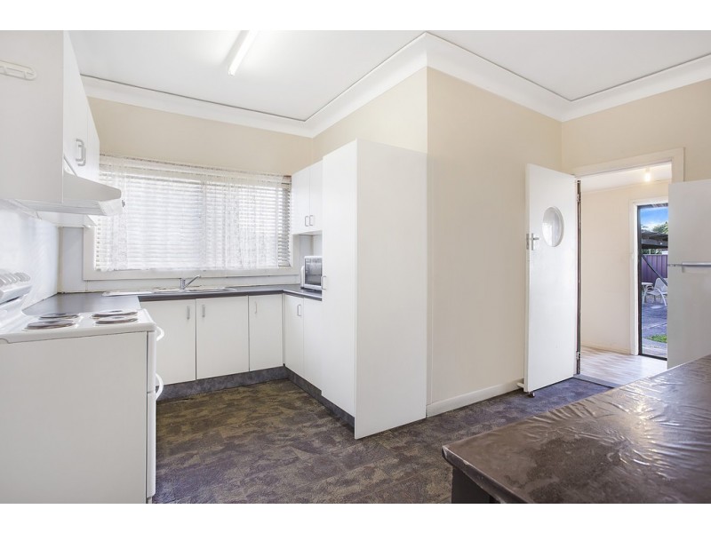 18 Linda Street, Fairfield Heights NSW 2165