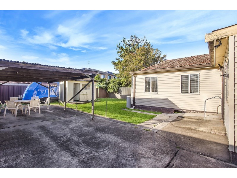 18 Linda Street, Fairfield Heights NSW 2165