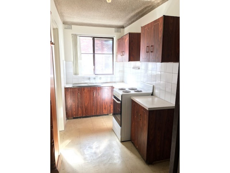 6/11 Ulverstone Street, Fairfield NSW 2165