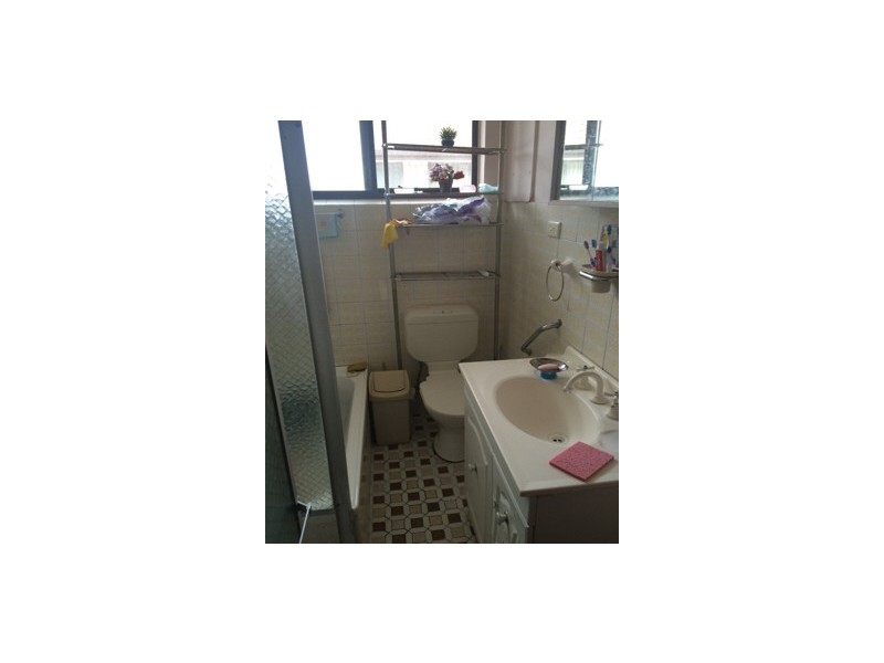 9/30-32 Wrentmore Street, Fairfield NSW 2165