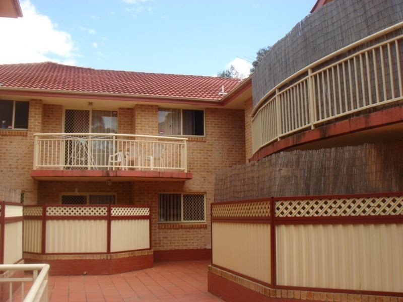 6/66 The Esplanade, Guildford NSW 2161