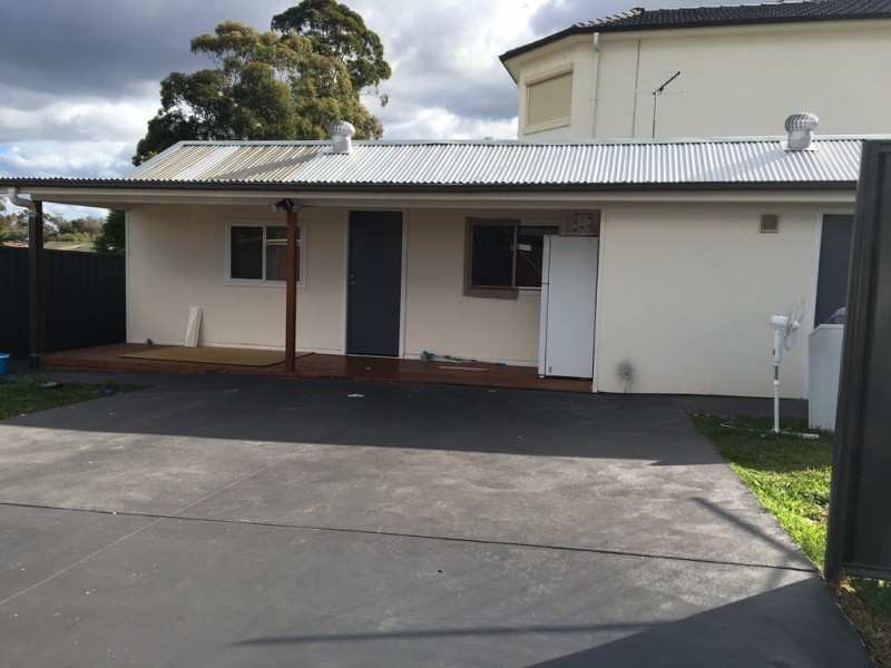 5a Hubert Street, Fairfield NSW 2165