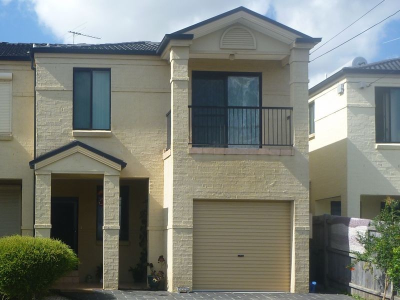 Fairfield West NSW 2165