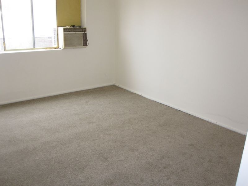 1/5 Carramar Avenue, Carramar NSW 2163