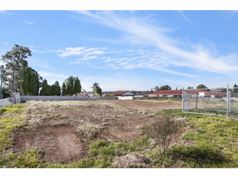 277, 279, Edensor Road, Edensor Park NSW 2176