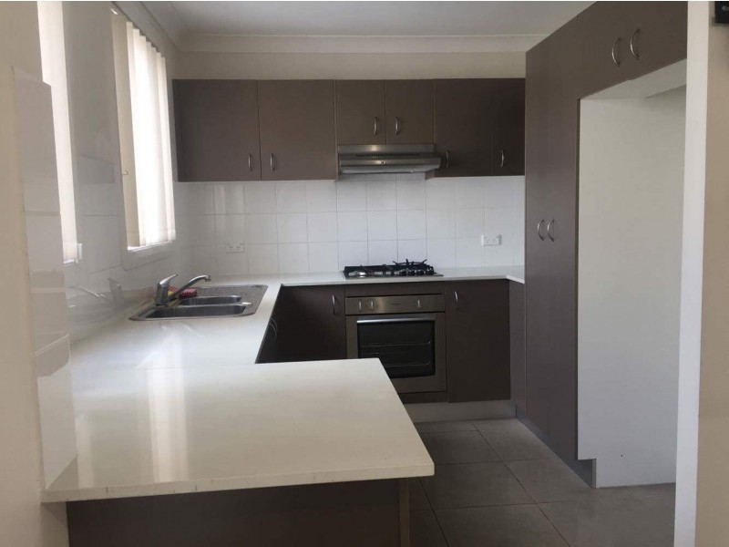 2/30-32 Barton Street, Smithfield NSW 2164