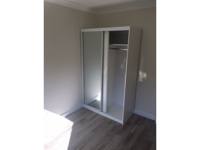 13c Pine Rd, Fairfield NSW 2165