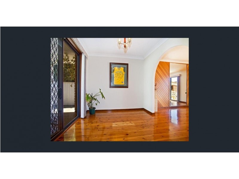 20 Elouera Crescent, Moorebank NSW 2170