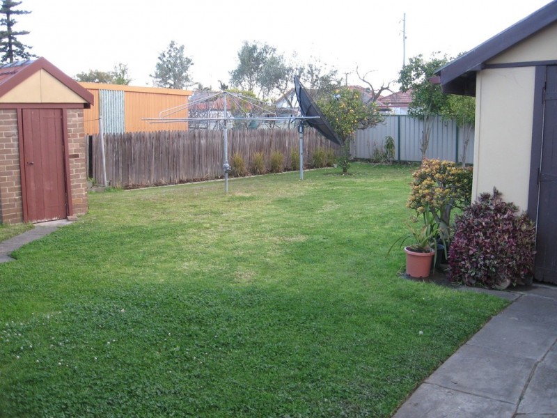 41 Anthony Street, Fairfield NSW 2165