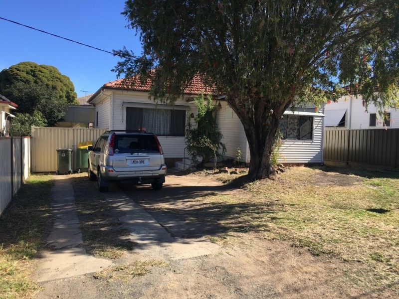 29 Codrington Street, Fairfield NSW 2165